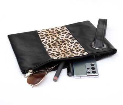 Clutch de leopardo en dos tonos