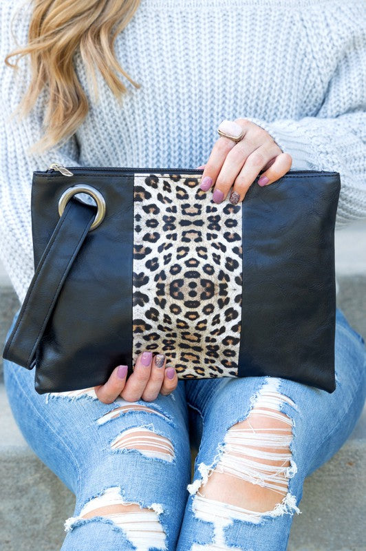 Clutch de leopardo en dos tonos