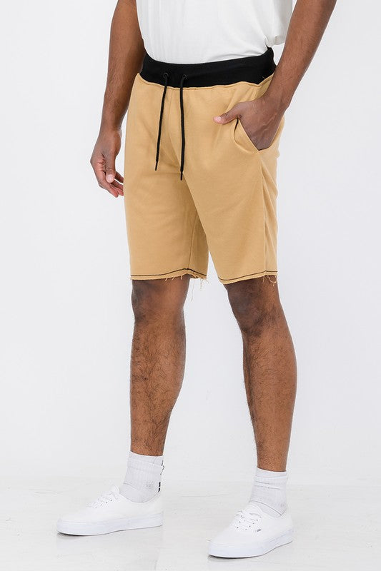 Shorts deportivos con corte WeRaw