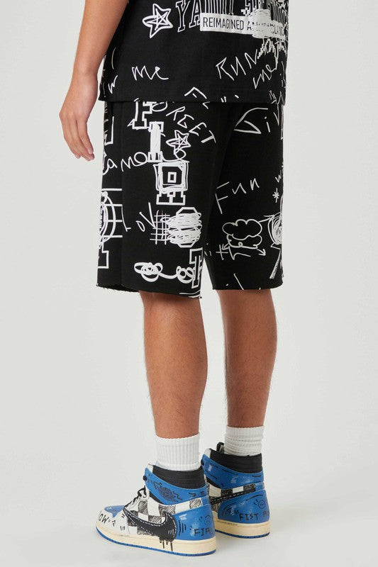 Shorts con estampado de farol y garabatos a mano en toda la prenda