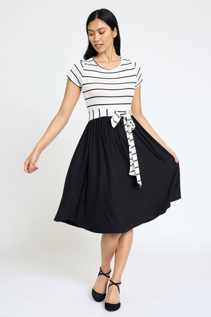 Short Sleeve Stripe Sash Dress