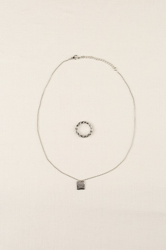 Twist ring and square silver pendant necklace set