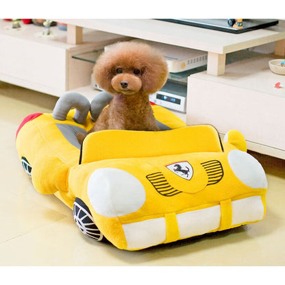 Cama impermeable para mascotas con forma de coche deportivo para perros y gatos pequeños - Artículos para mascotas
