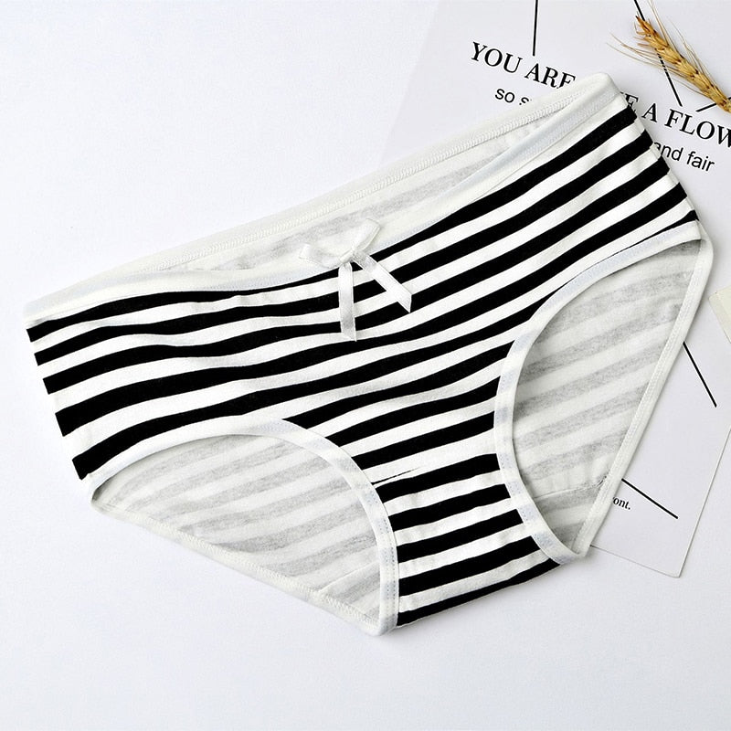 Free Size Japan Harajuku kawaii sexy anime - Shimapan - Stripes Underpants - Cotton Panties Lingerie - Women's Underwear